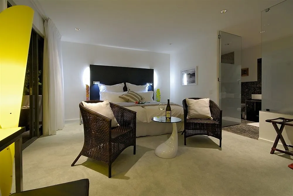 Dysart Boutique Hotel - Solar Power Cape Town