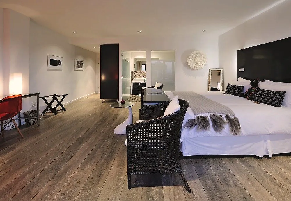 *****  Dysart Boutique Hotel - Solar Power Cape Town South Africa