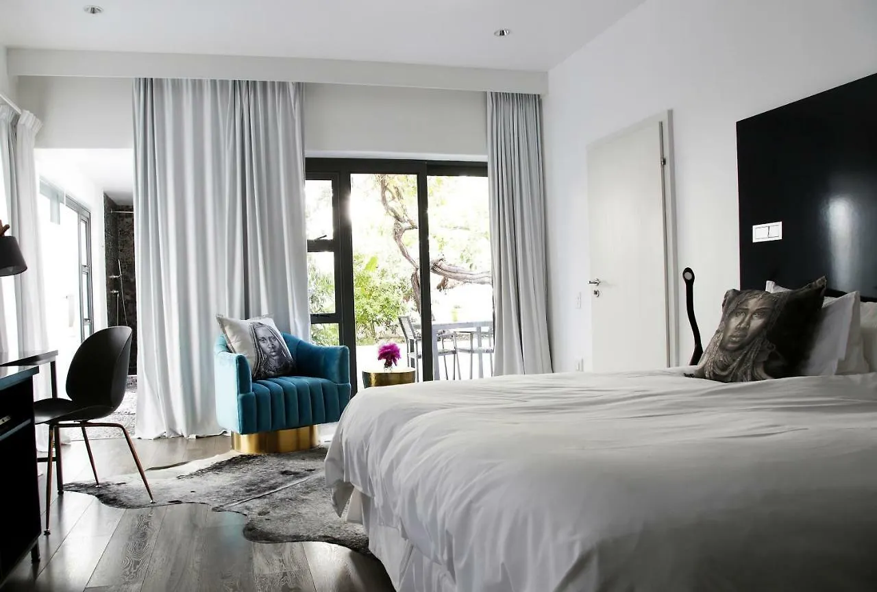Dysart Boutique Hotel - Solar Power Cape Town South Africa